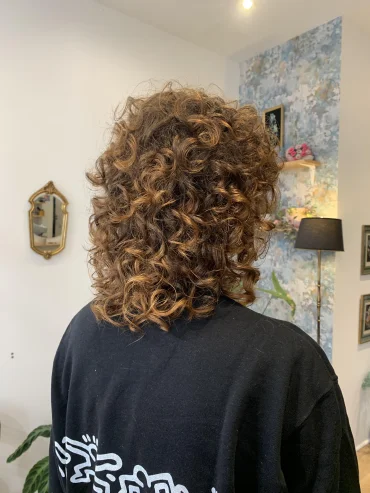 Elodie Lacambra - MAQUILLEUSE COIFFEUSE PROFESSIONNELLE - Mes réalisations en salon - 2