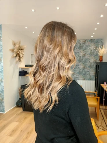 Elodie Lacambra - MAQUILLEUSE COIFFEUSE PROFESSIONNELLE - Mes réalisations en salon - 3